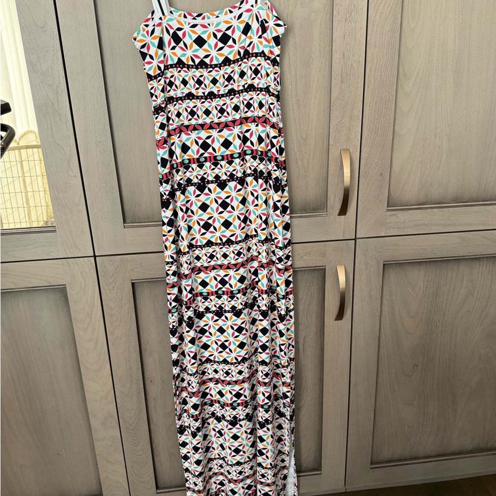 Geometric Patterned Maxi Dress